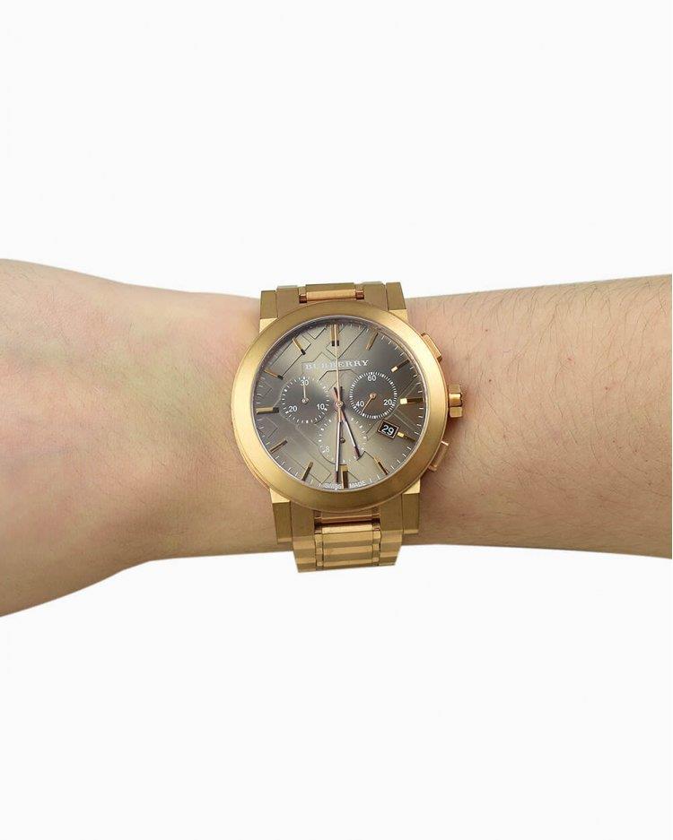 Burberry BU9353 Taupe Chronograph Zifferblatt Roségold plattiertes Stahl Herren Uhr Burberry BU9353 Taupe Chronograph Zifferblatt Roségold plattiertes Stahl Herren Uhr
